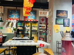 -伍师兄市井火锅(东部星悦天地店)