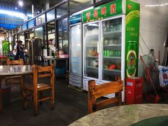 -四川小胡子海鲜(丁村万人海鲜广场店)