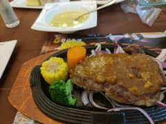 -尊品牛排(中大国际店)