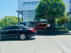 -奔驰上海利星(七宝店)