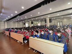 -上海财经大学附属北郊高级中学