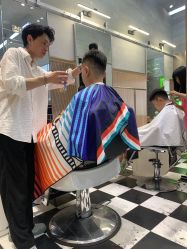 -Devilhands Barbershop男士理容店