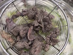 鲜牛肉饼-山珍鲜牛肉火锅本地老字号(汕中老店)