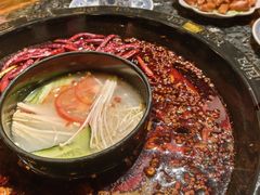 -成渝龙火锅(都江堰店)