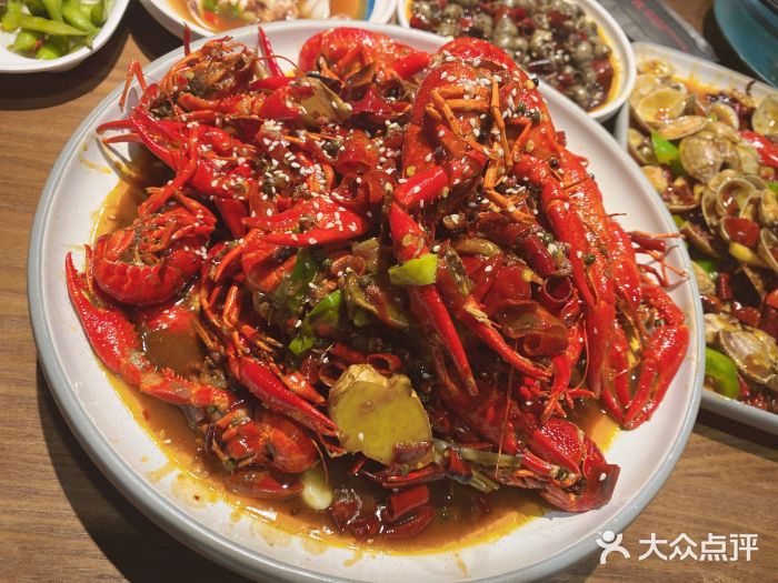 虾元素品质川菜麻辣小龙虾图片