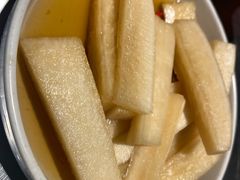 -龙巢盱眙龙虾·牛蛙·烧烤宵夜(八卦岭店)