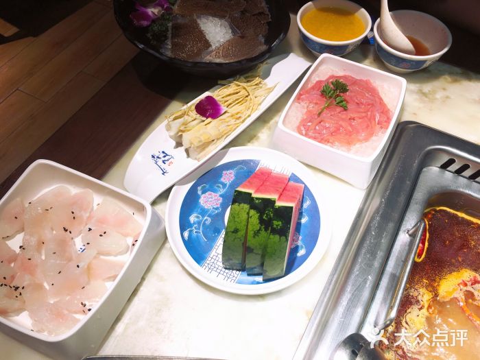 东道煮古街文化火锅(山东路店)图片