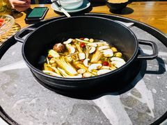 -三人行骨头王火锅(长寿店)