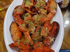 龙虾-天伦海鲜·老味道·青岛菜(栈桥天主教堂店)