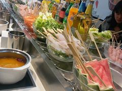 -百品聚旋转火锅(万德庄店)
