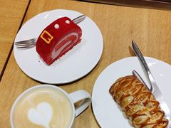 -星巴克臻选(威海威高广场店)