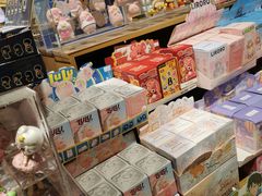 -九木杂物社(新奥购物中心店)