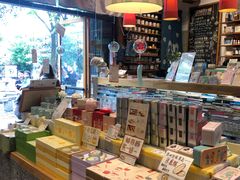 -猫的天空之城概念书店(苏州平江店)