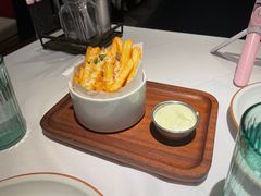 -阿妮叶李(光谷世界城店)