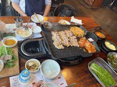 -Dombe豚(黑猪肉街店)