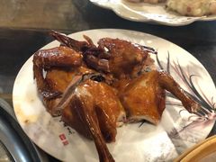 红烧乳鸽-尚竹阁冬瓜盅·18年地标美食(平洲店)