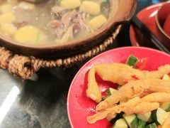 -古都历食南京菜·烤鸭·鸭血粉丝·汤包(南京博物院店)