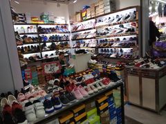 -广州壹马服装广场