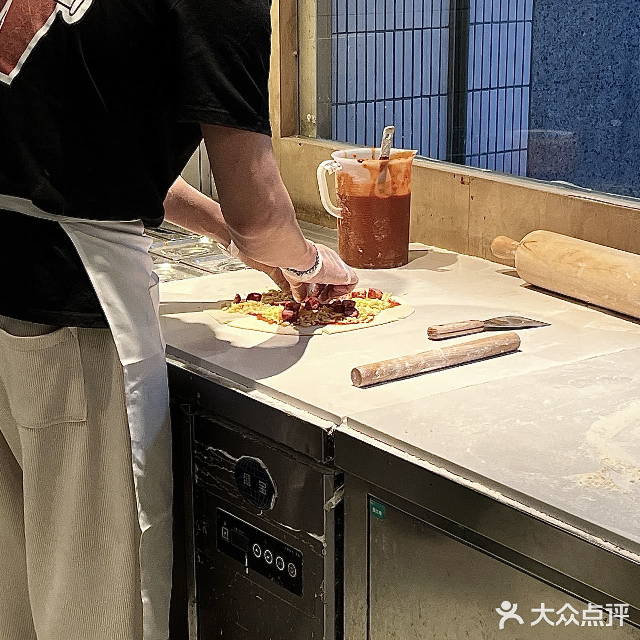 大学生周末不知道去哪玩？来吃这个！！