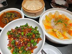 -鸽子侯·家宴·平价海鲜(市图书馆店)