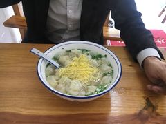 -蟹芆三馄饨