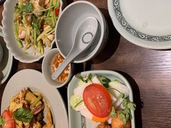 越式盐焗麻油鸡-大头虾越式风味餐厅(光明广场店)