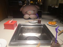 -海底捞火锅鲜切牛肉主题店(长寿路店)