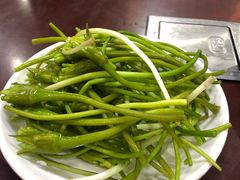 -菌之家·专业纯野生菌火锅·特色炒菌