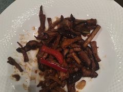-凤凰园烤鸭店·唐山菜·传承花椒肉(老唐丰路店)
