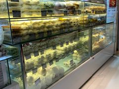 面包甜点陈列柜-白玉兰食品甜凤店(合生汇店)