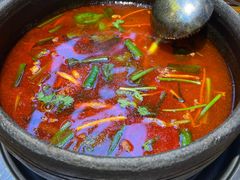 -贵厨酸汤牛肉(花果园国际中心店)