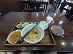 -蟹上黄·蟹黄面·江南糖水(人民广场店)