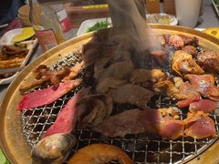 -山焱·炭火自助烤肉(周浦万达店)