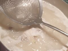 -尚尚仙·酸汤猪手·猪肚鸡火锅(华联万柳购物中心店)