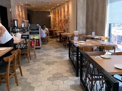 -必胜客(WOW象山涌金广场店)