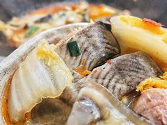 -老刘生态大鱼坊铁锅炖鱼(赛马场店)