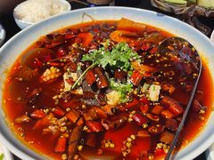 -粉墨特色菜·烧烤音乐酒馆