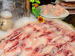 -得意咚瓜·顺德鱼生·冬瓜火锅(深圳首店)