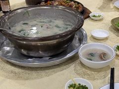 -标记美食新鲜猪杂(兴南大道店)