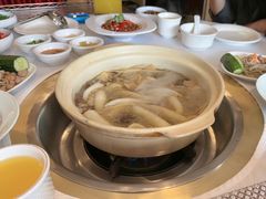 -天宜隆蘑菇宴火锅(石景山旗舰店)