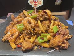 -炭舍干锅·烤鱼(扬名广场店)