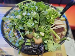 -星林居酸辣米线餐厅