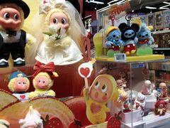 -泡泡玛特POPMART(侨福芳草地店)