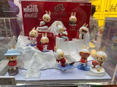 -泡泡玛特POPMART(西单大悦城店)