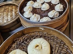 蟹黄蟹肉包-留芳·文旅古月楼(老街店)