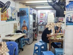 -雄伟美食(高沙中街店)