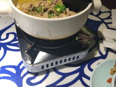 -卢大鲜鱼头捞饭(美利广场店)
