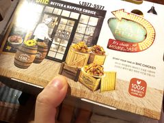 -BHC炸鸡(明洞总店)