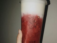 手舂苺莓奶缇-百分茶(昆山万象汇店)