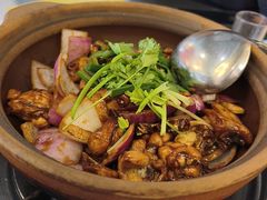 -胡须佬鸡煲四季火锅店(石厦西村直营店)